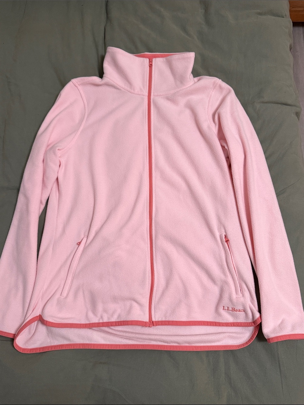 L.L. Bean Full Zip Sweatshirt Size Medium Regular